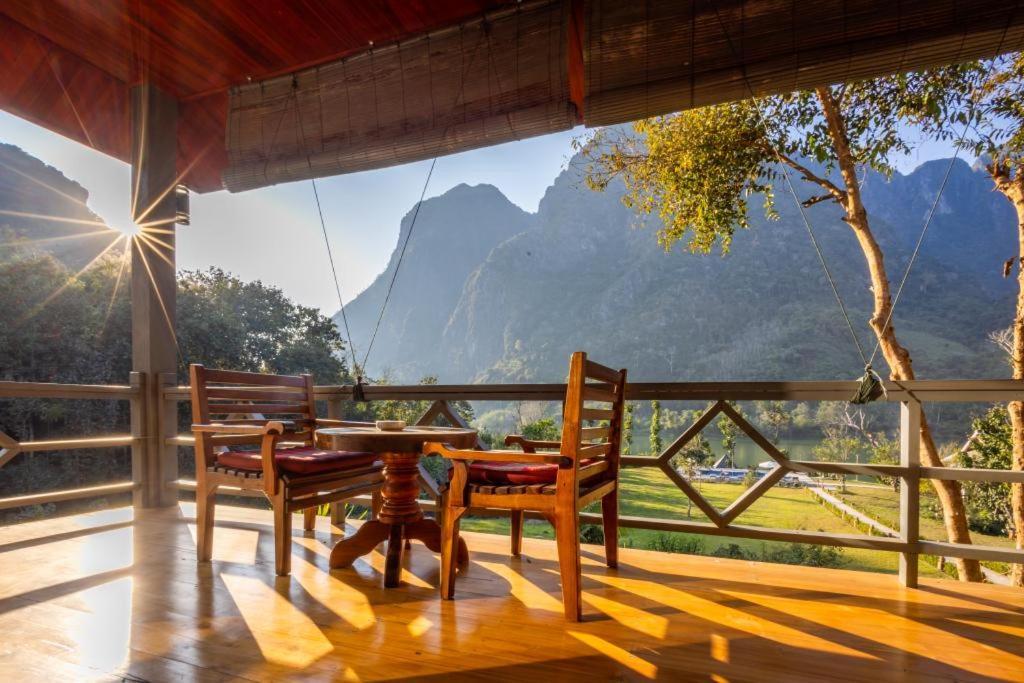 Resort Maison De Nongkhiaw Exterior photo